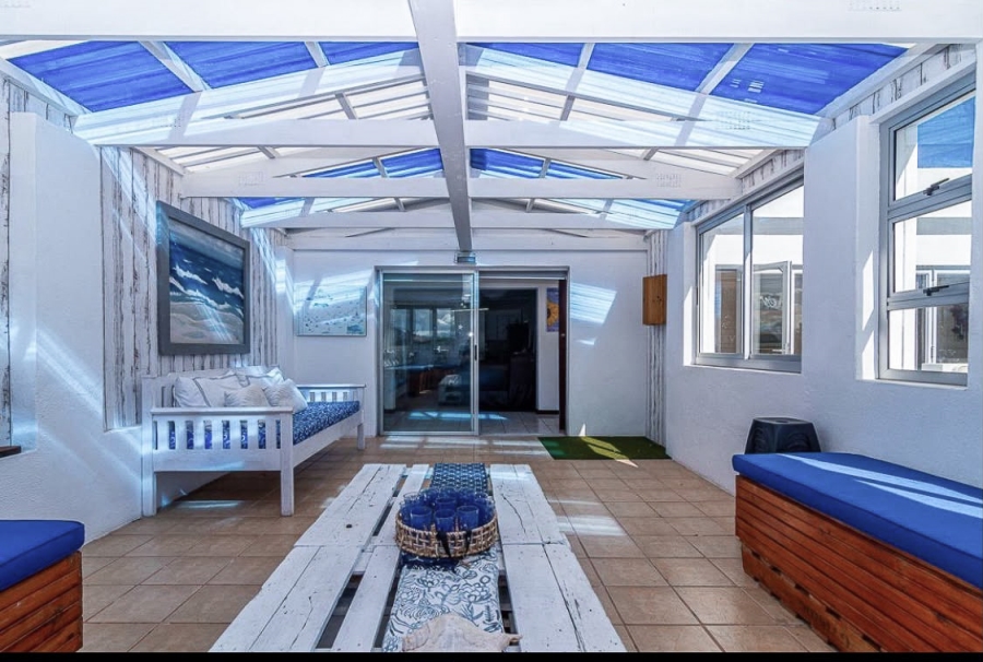 7 Bedroom Property for Sale in Kleinbaai Western Cape